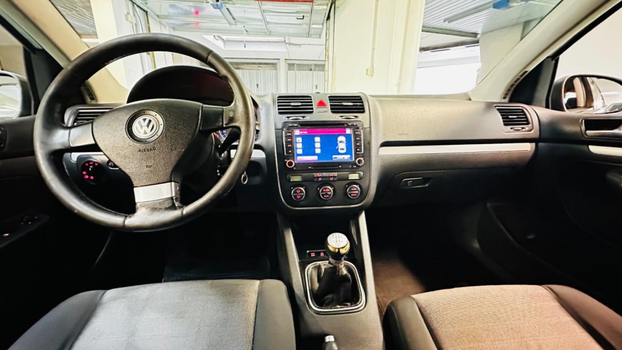 Volkswagen Golf 1.9 TDI Sportline.anche per neopatentati