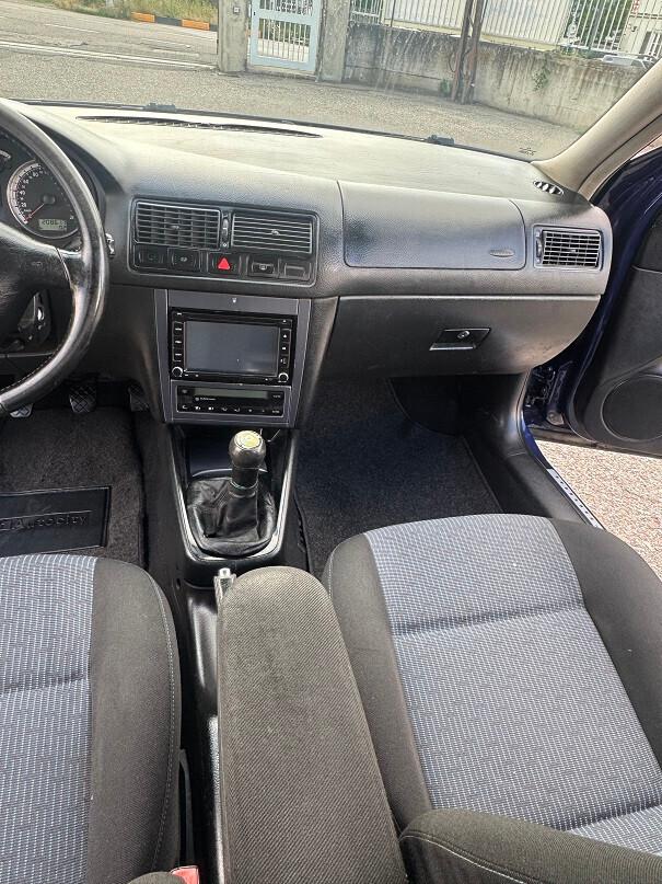 Volkswagen Golf 1.9 TDI 5p. Trendline