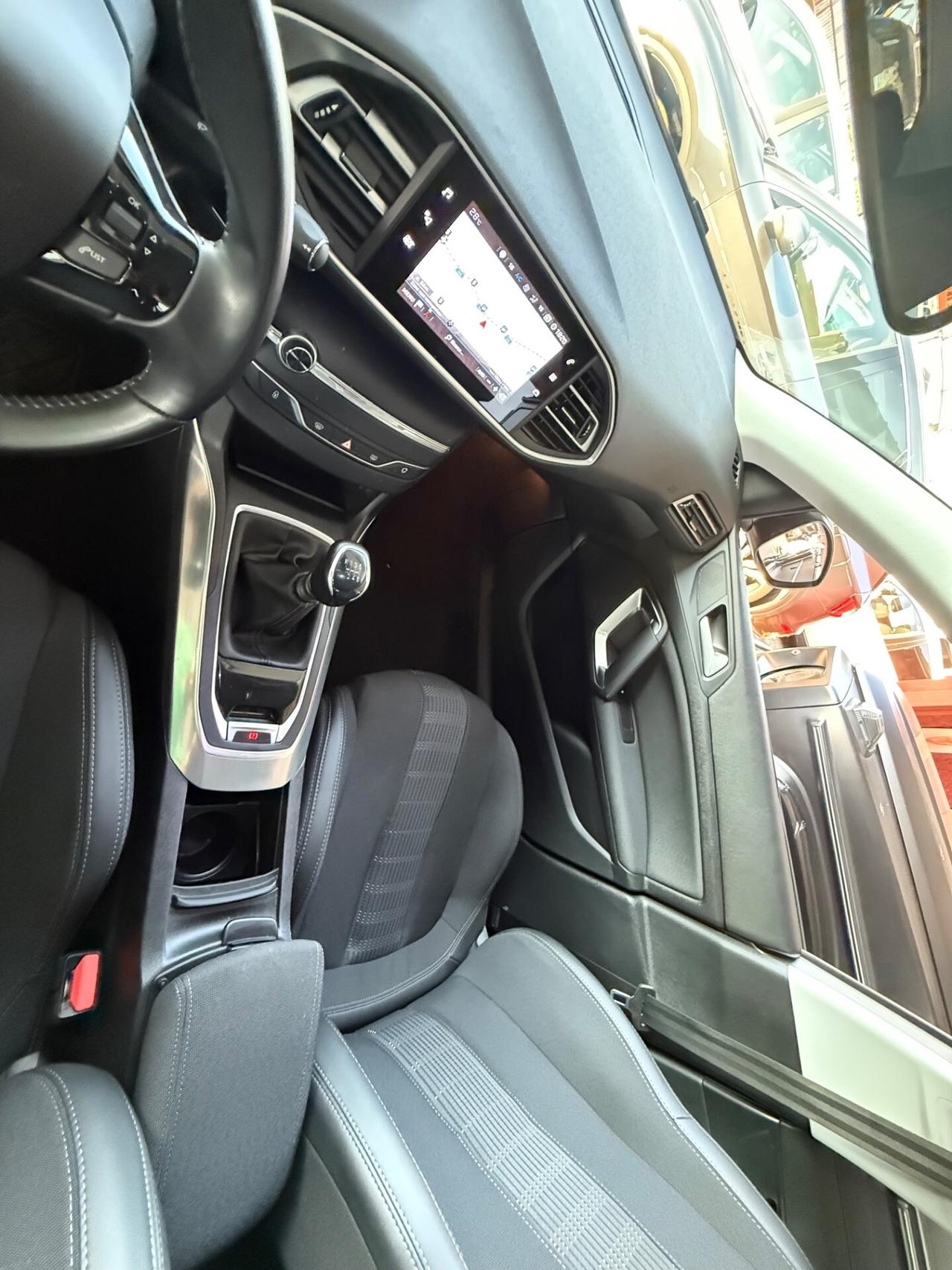 308 1.2 benzina 130- Allure-Iva esp-unipro-rate-garanzia-