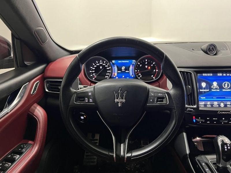 Maserati Levante V6 Diesel 250 CV AWD