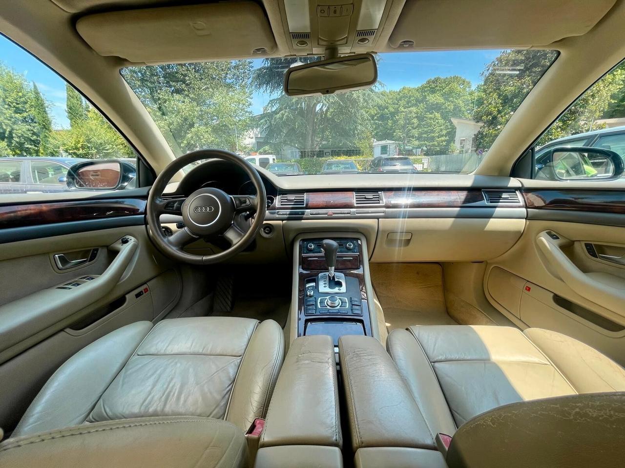 Audi A8 3.0 V6 TDI quattro tiptronic