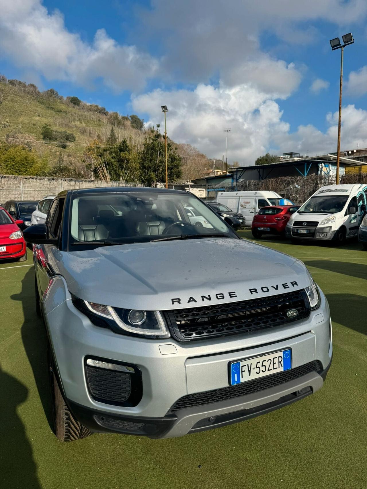 Land Rover Range Evoque 2.0D I4-L.Flw 150 CV R-Dynamic