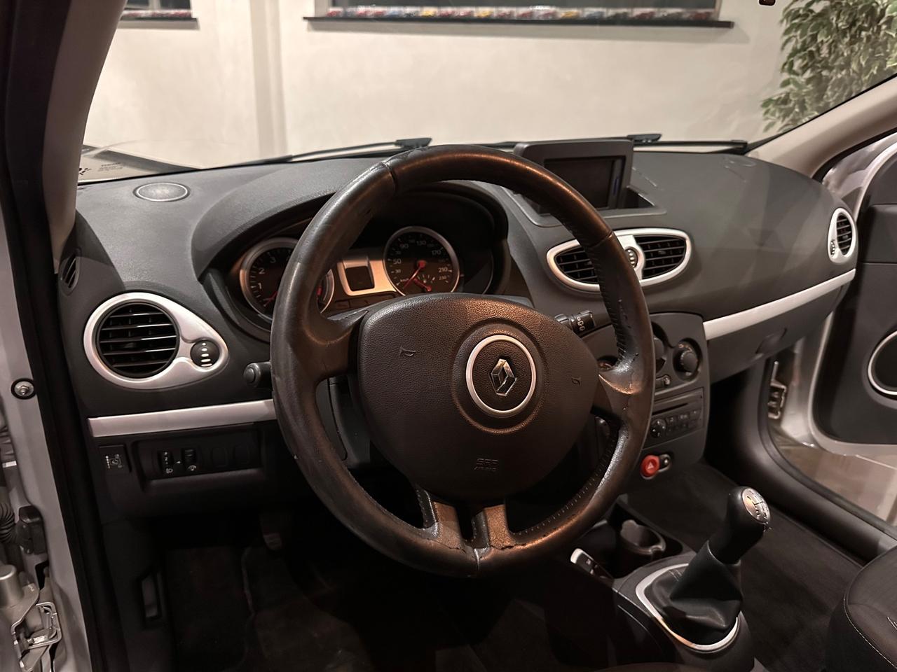 Renault Clio 1.2 16V 5 porte GPL Dynamique