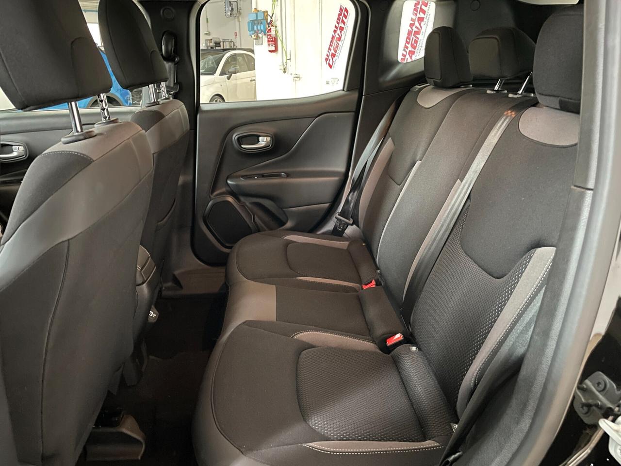 Jeep Renegade 1.5 Turbo T4 MHEV Limited Hybrid