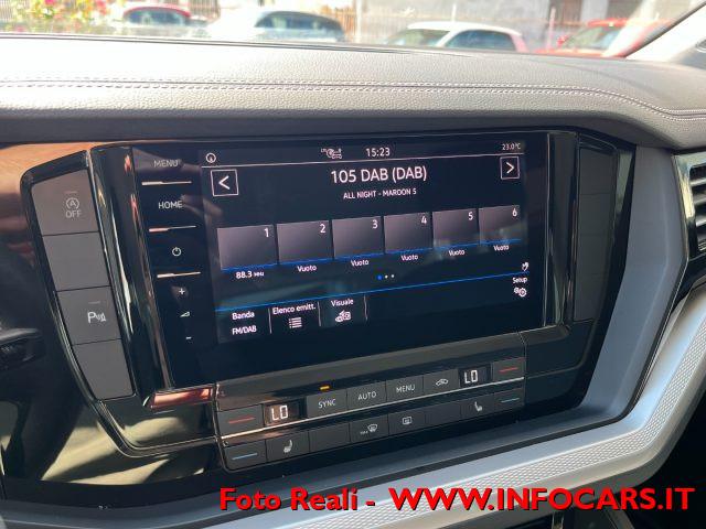 VOLKSWAGEN Touareg 3.0 V6 TDI SCR 231 cv PROMO !