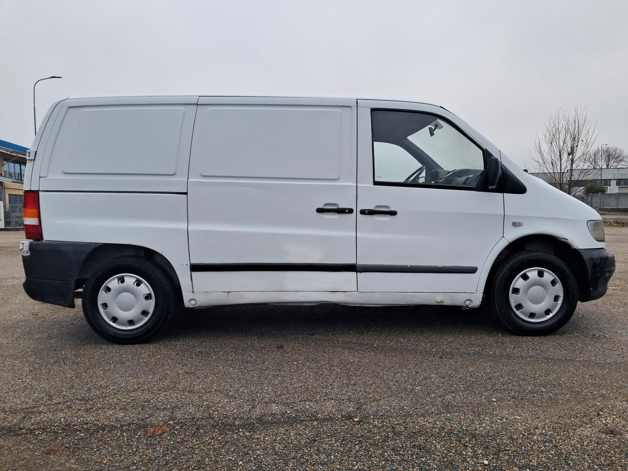 VITO 112 cdi GANCIO TRAINO