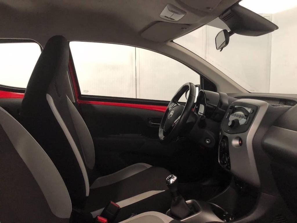 Toyota Aygo 5 Porte 1.0 VVT-i x-cool