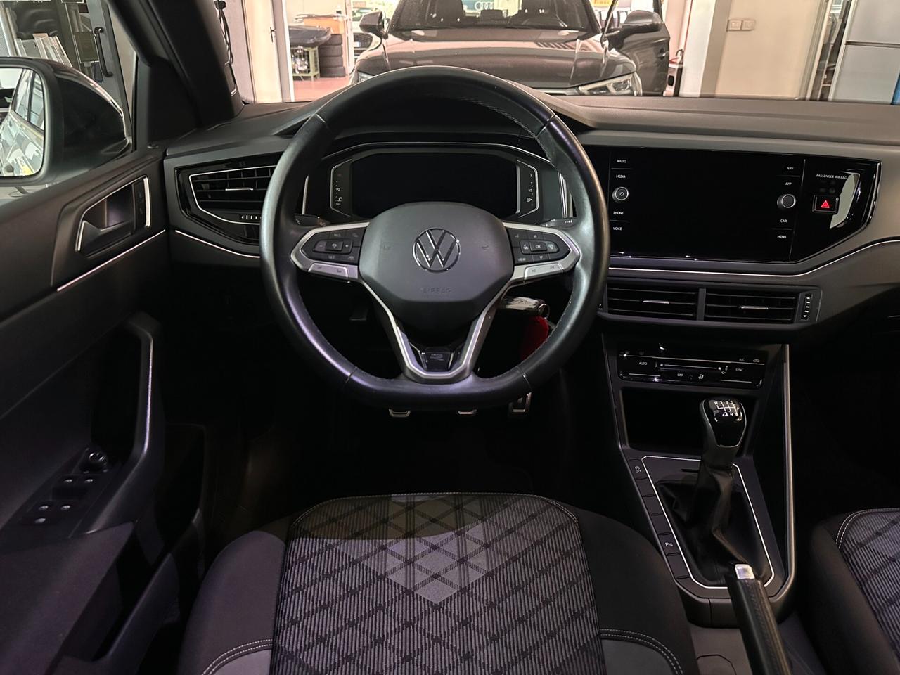 Volkswagen Taigo 1.0 TSI 110 CV R-Line