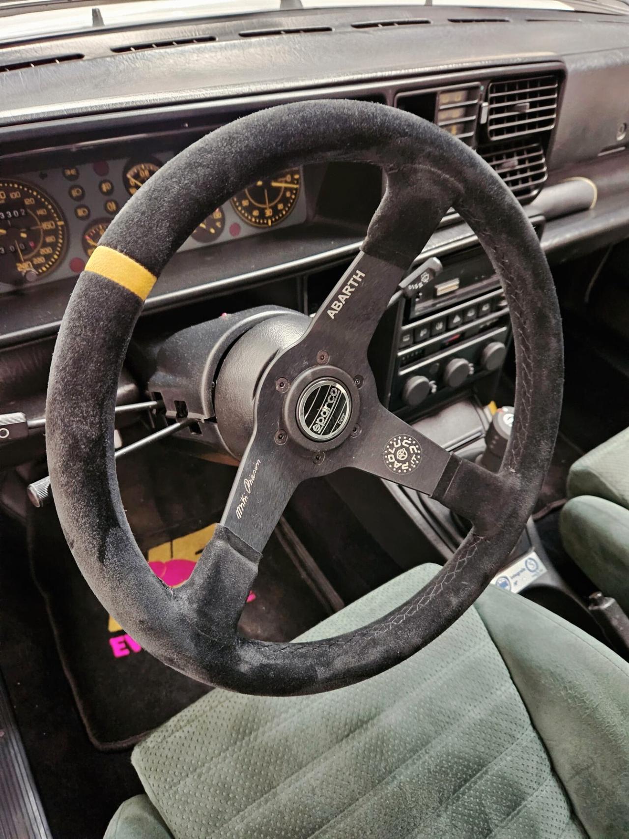Lancia Delta 2.0i.e. turbo 16V HF integrale Allestimento Martini originale