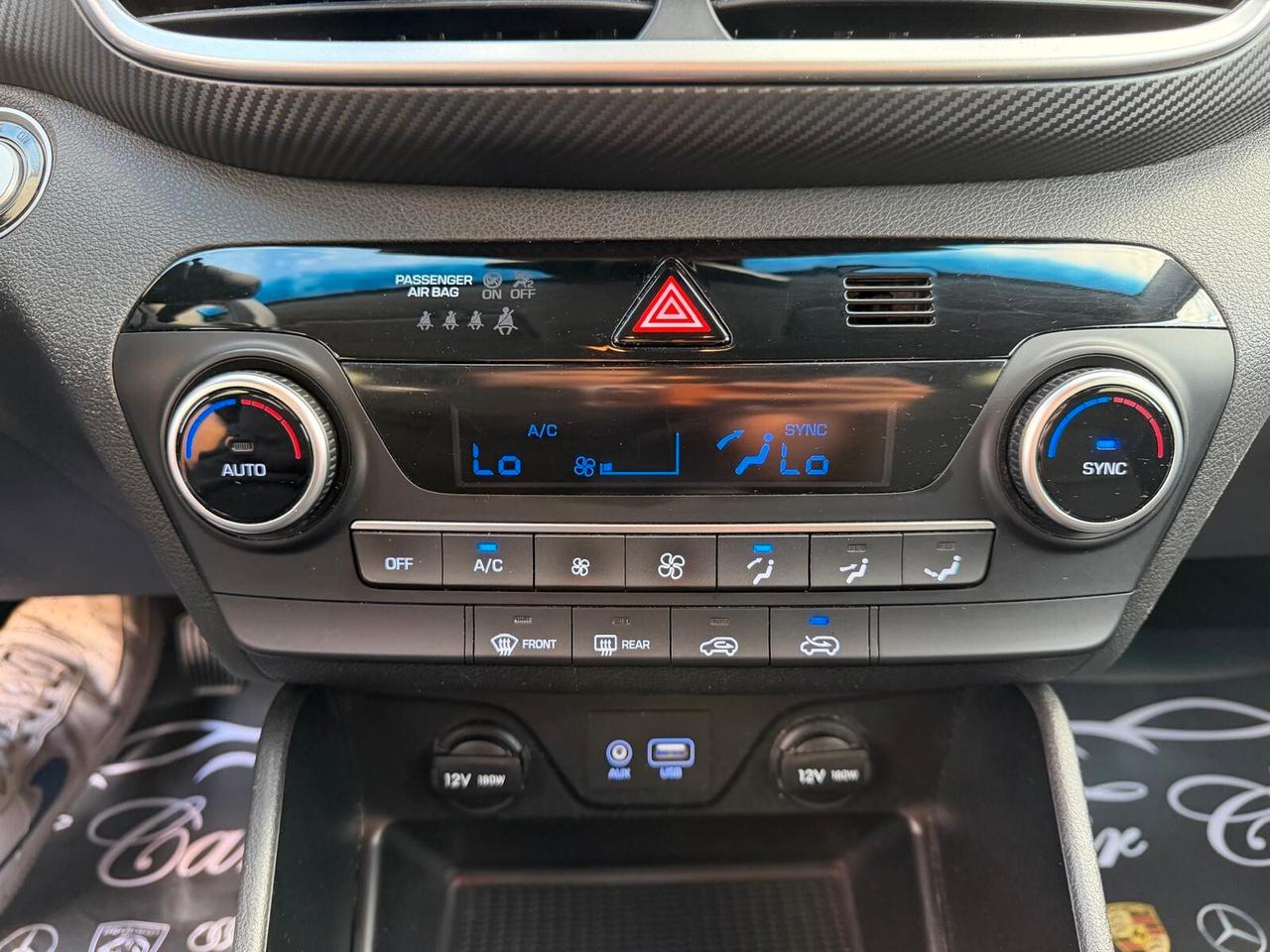 HYUNDAI TUCSON XTECH 1.6 116CV NAVI CAM AUTOCARRO ANNO 2021
