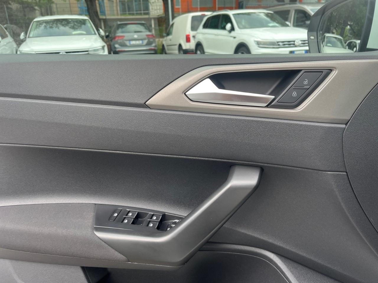 Volkswagen Polo 5p 1.0 mpi comfortline 65cv