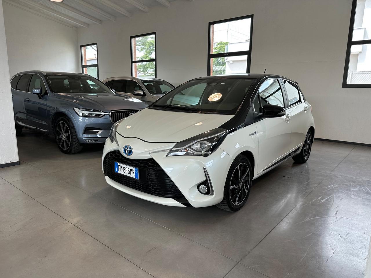 Toyota Yaris 1.5 Hybrid 5 porte Active