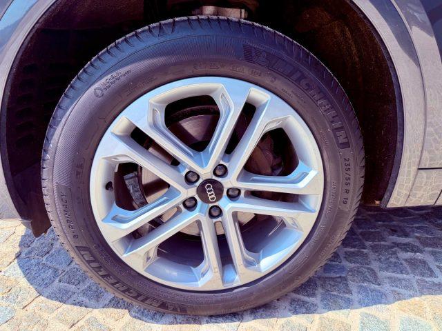 AUDI Q5 S LINE INT+EST - KM 29.000 - 4X4 - C.LEGA 19 NUOVI