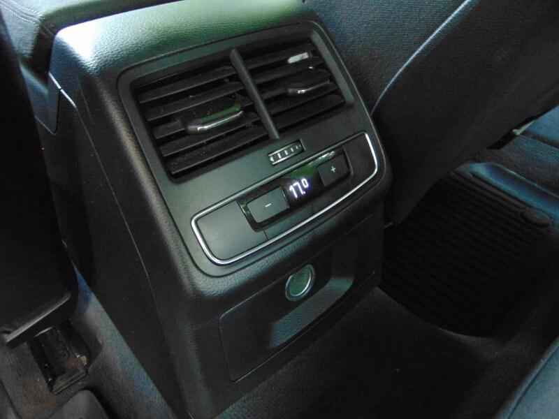 AUDI A4 5ª serie A4 2.0 TDI 150 CV S tronic Bu...