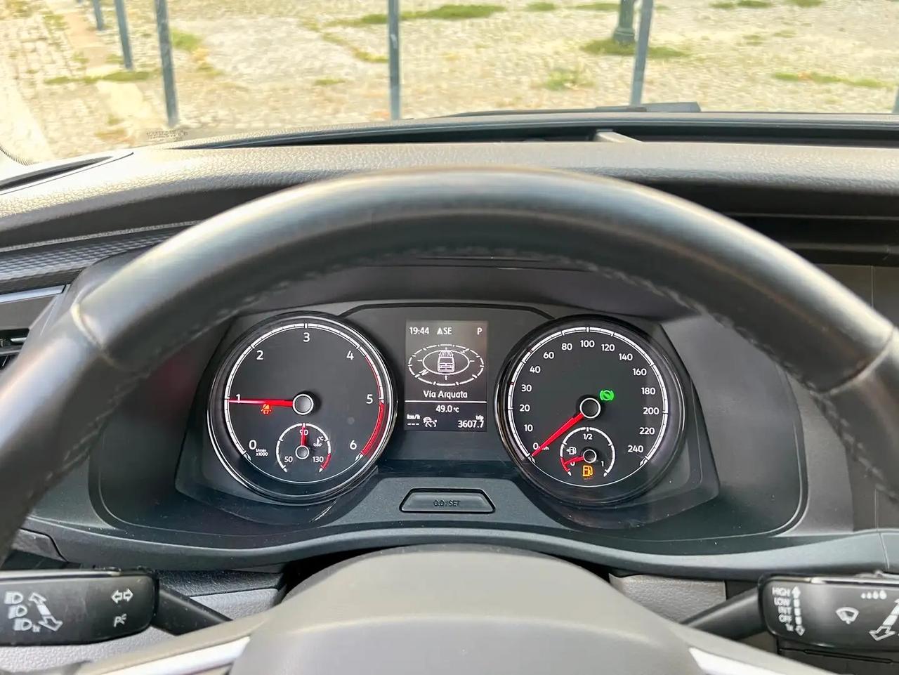 Volkswagen Caravelle 2.0 TDI 199CV DSG 4 Motion PL Cruise