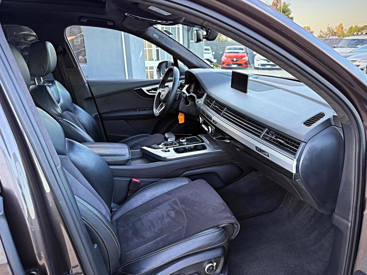 Audi Q7 3.0 TDI 272 CV quattro tiptronic Business Plus