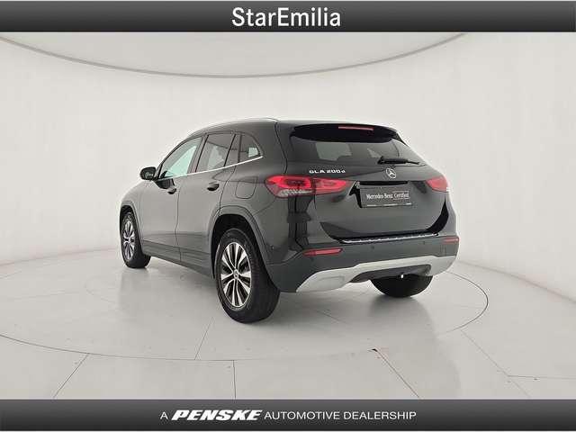 Mercedes-Benz GLA 200 GLA 200 d Automatic Sport