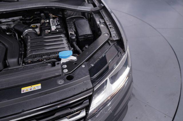 VOLKSWAGEN Tiguan 1.5 TSI Business ACT BlueMotion Technology