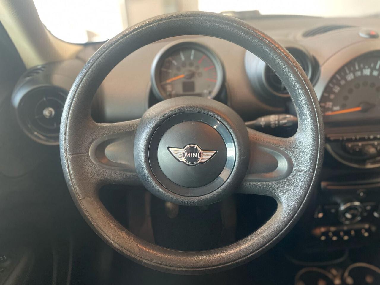 MINI Cooper D Countryman 1.6 Cooper D Business EURO6*NEOPATENTATI
