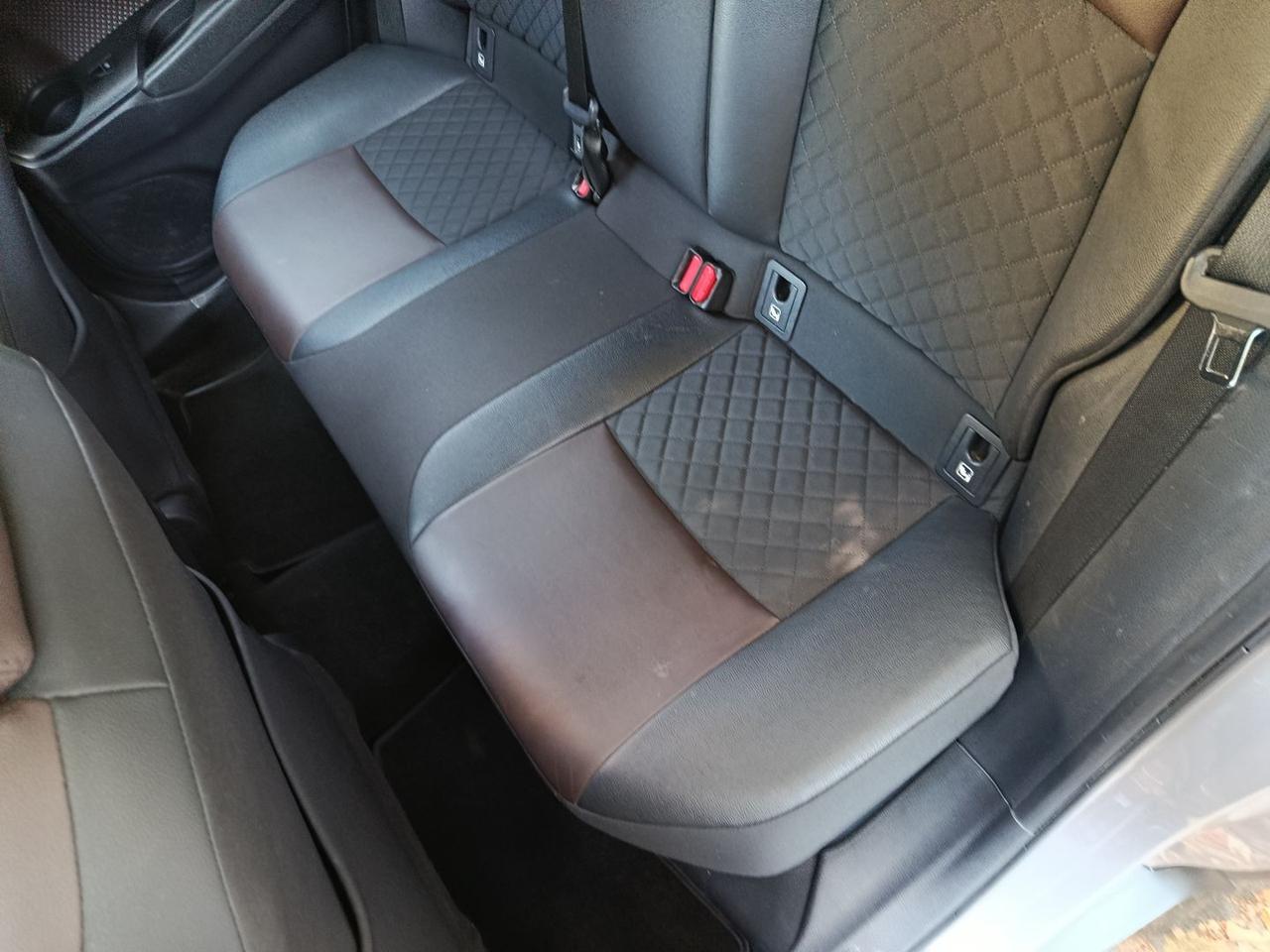 Toyota C-HR Lounge 1.8 HEV #11471
