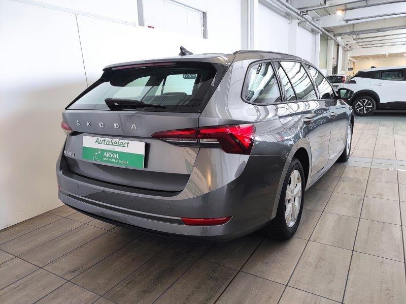 SKODA Octavia 4ª serie - Octavia 2.0 TDI EVO SCR DSG Wagon Executive