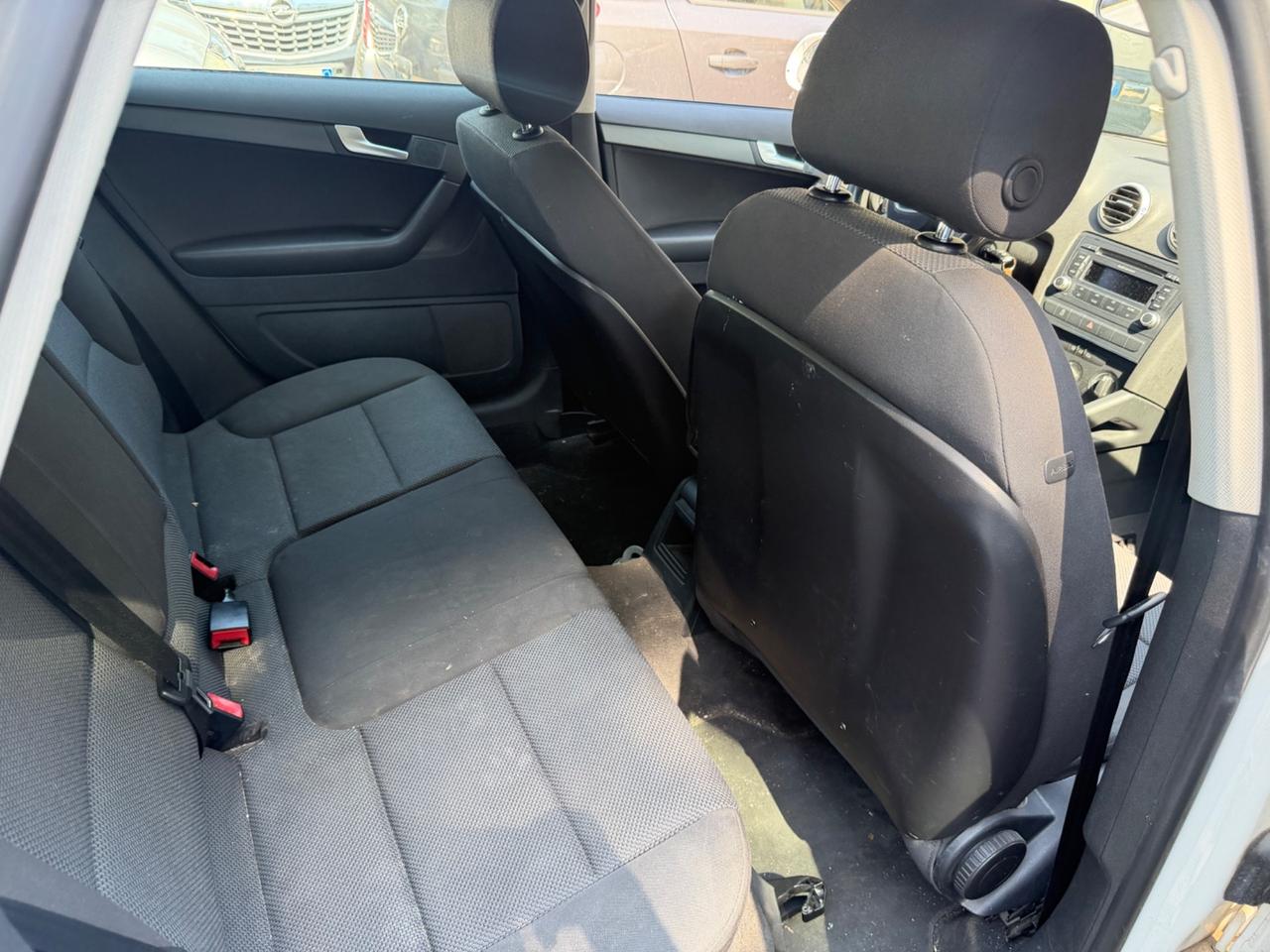 Audi A3 SPB 1.6 TDI 105 CV CR Ambiente
