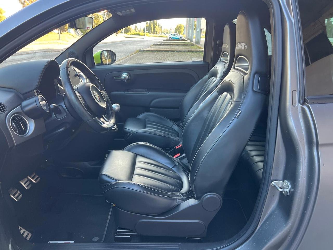 Abarth 595 C 1.4 Turbo T-Jet 165 CV PISTA