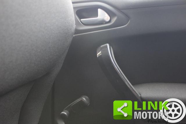 PEUGEOT 208 1.5 BLUEHDI GT LINE GARANZIA 12 MESI INCLUSA