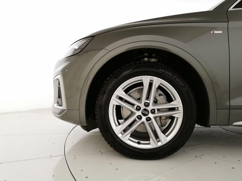 Audi Q5 35 2.0 tdi mhev 12V S line s-tronic