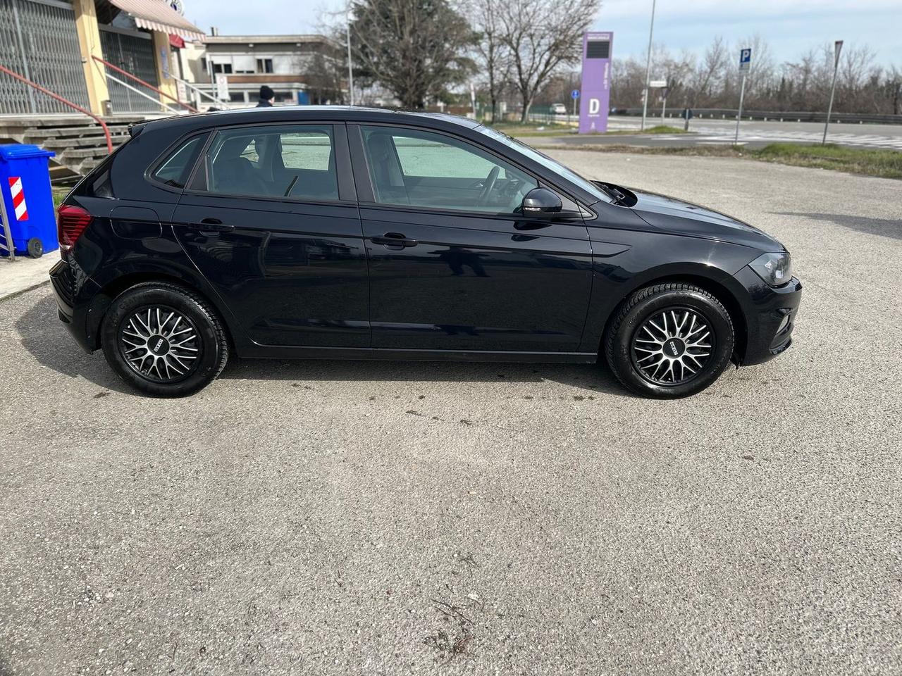 Volkswagen Polo Trendline 1.6 TDI #9361