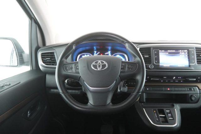 TOYOTA Proace Verso Proace Verso Electric 50 kWh L0 Compact D Executiv