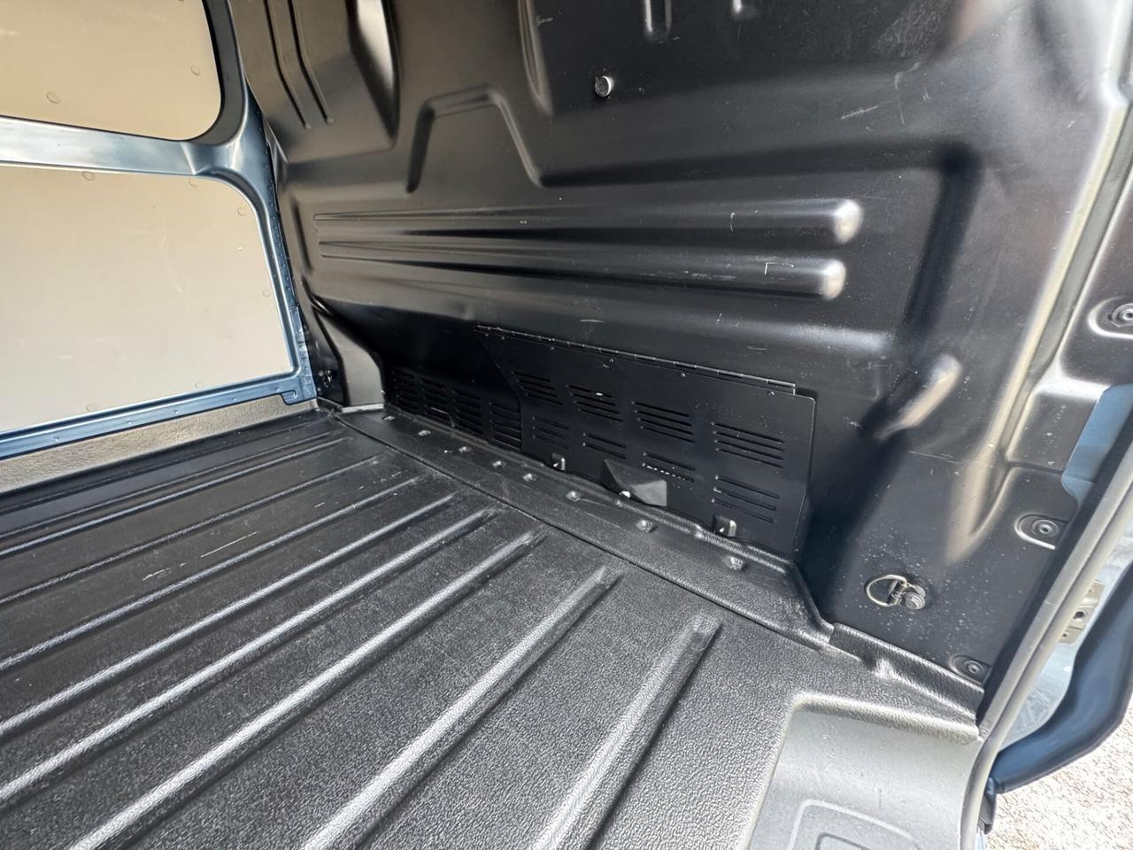 Ford Transit Custom Van Titanium 2.0EcoBlue 150CV Man. PC