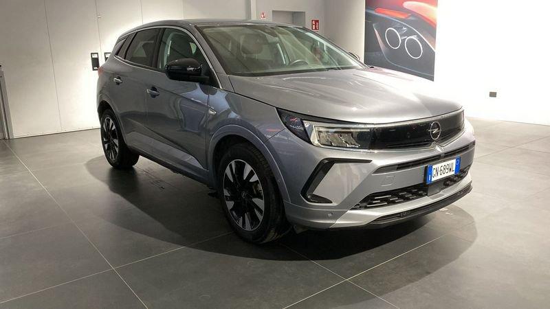 Opel Grandland 1.2 Turbo 12V 130 CV aut. Business Elegance