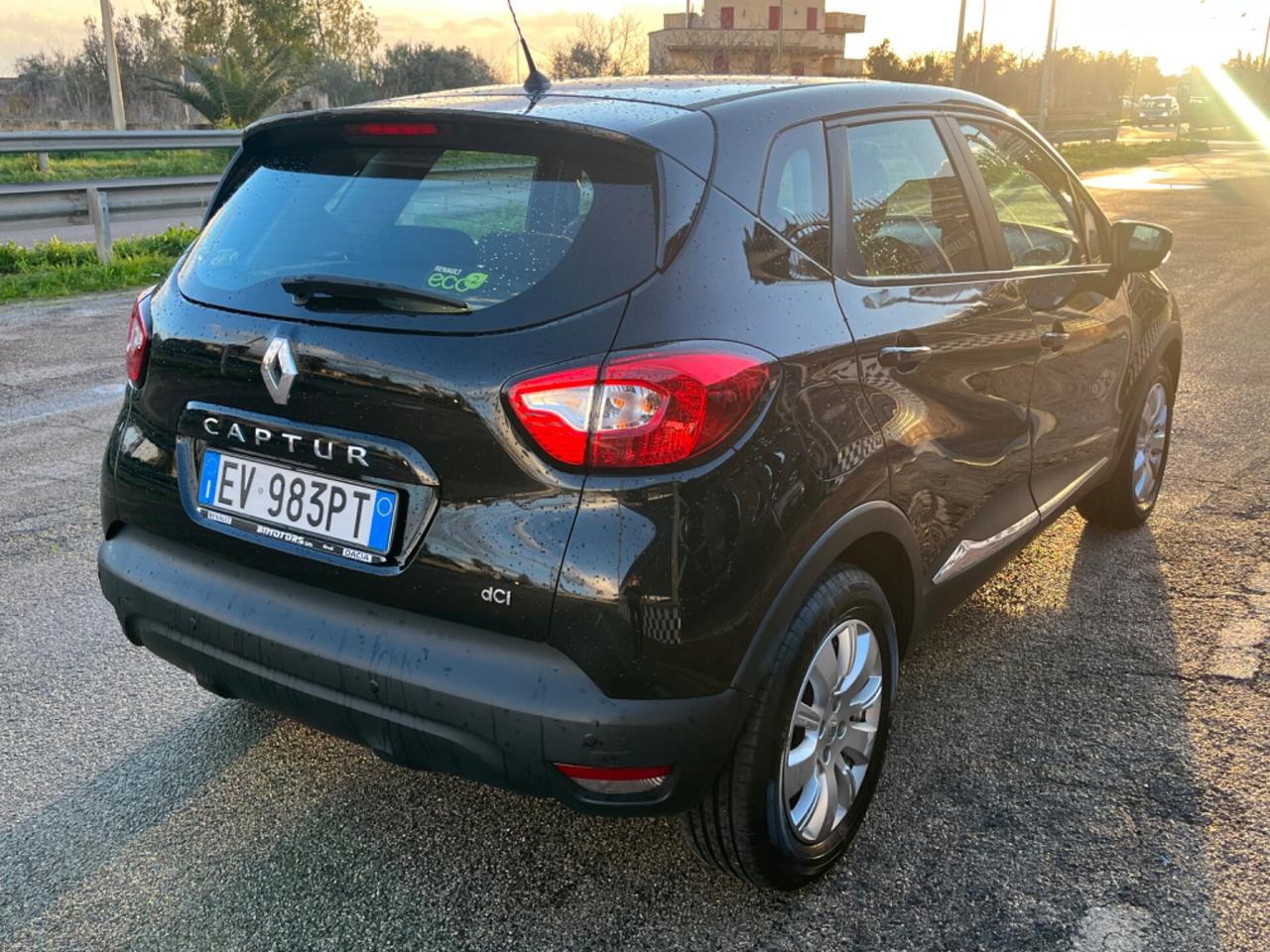 Renault Captur 1.5 dCi Start&Stop Wave Unipro 2014