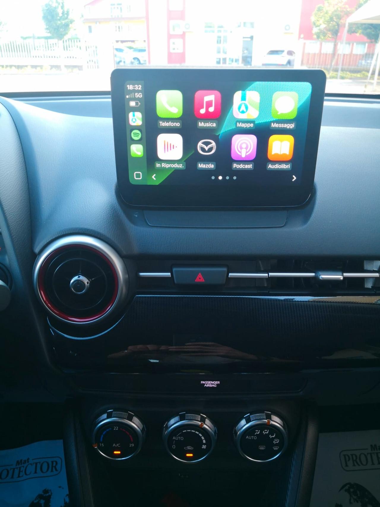 Mazda 2 1.5 Skyactiv-G Homura ***CAR PLAY***TELECAMERA***