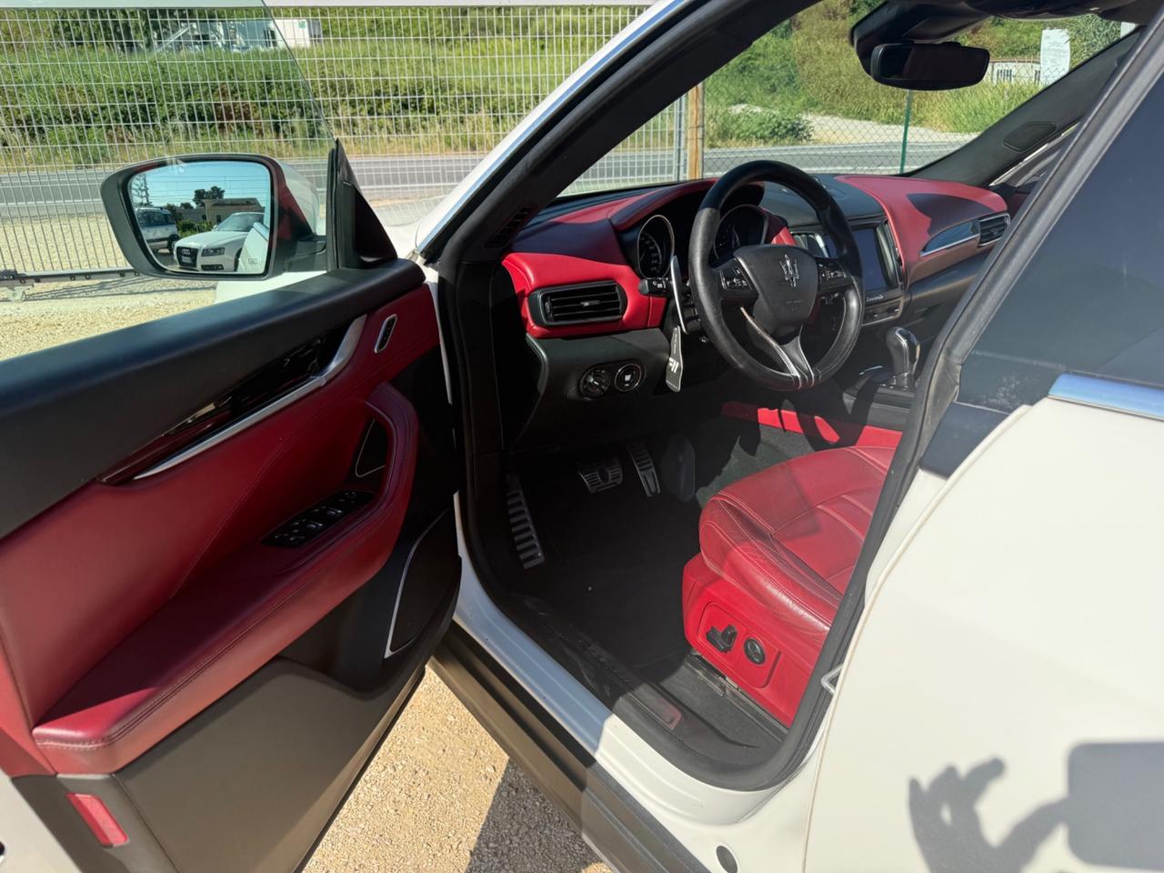 Maserati Levante V6 Diesel 275 CV AUTOCARRO PERMUTE