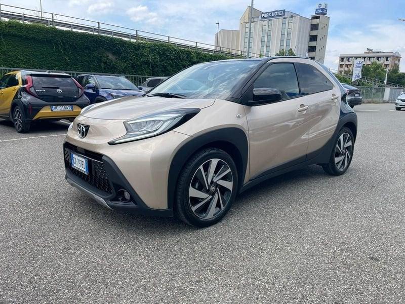 Toyota Aygo X 1.0B (72 CV) Lounge S-CVT