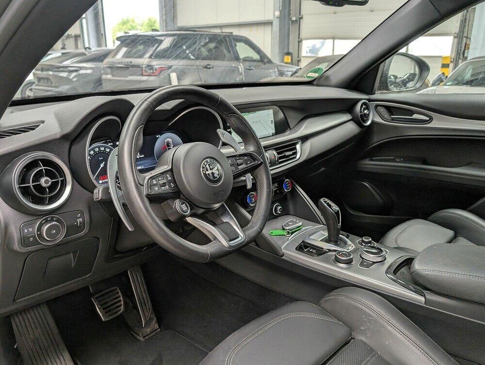 Alfa Romeo Stelvio Veloce Q4 Autm. 4WD MEMORYACC R-CAM