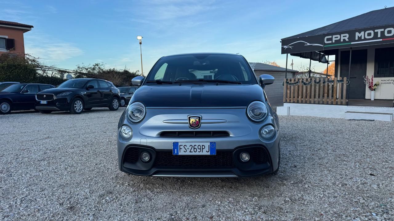 Abarth 695 1.4 Turbo T-Jet Rivale