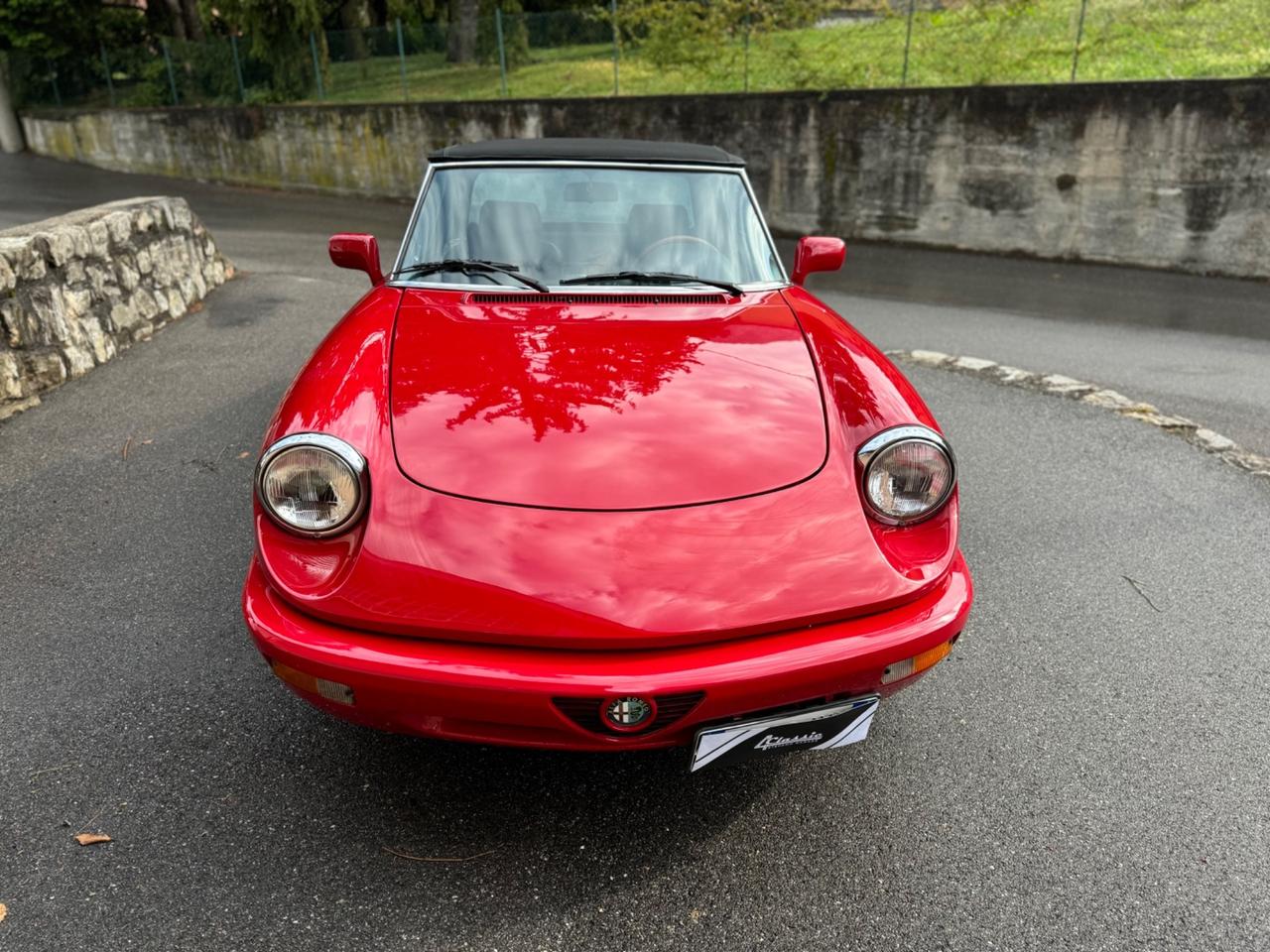 Alfa Romeo Spider 2.0i