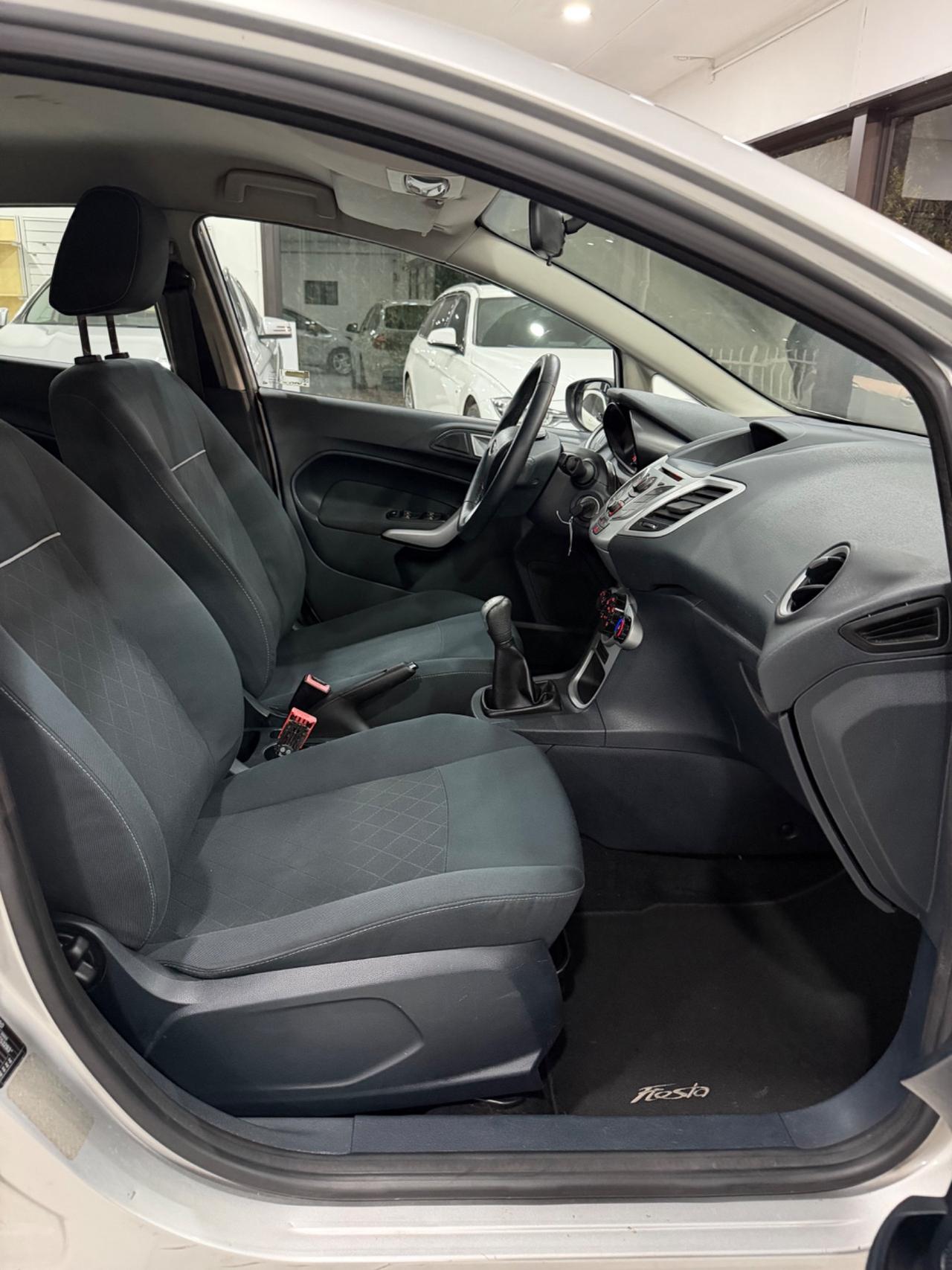 Ford Fiesta Ikon 1.4 16V 5p.Bz.- GPL Business