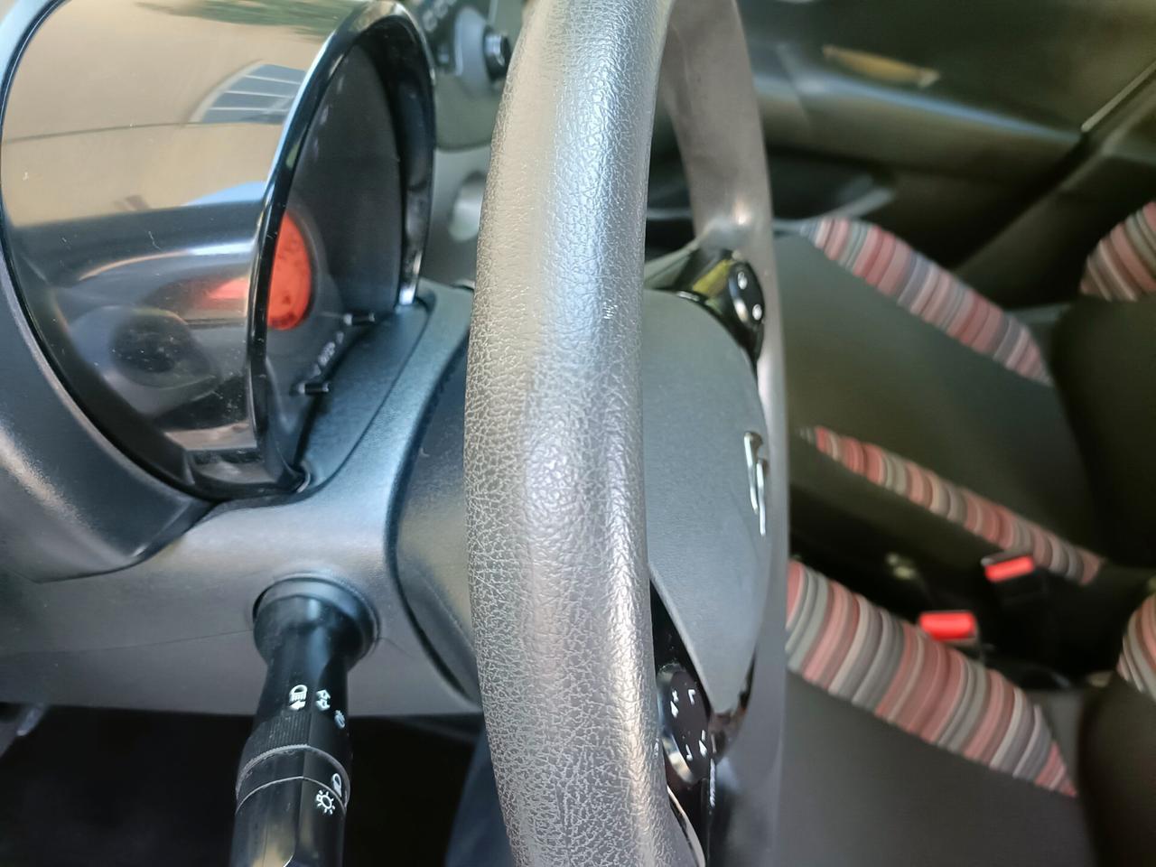 Citroen C1 VTi 72 5 porte Shine