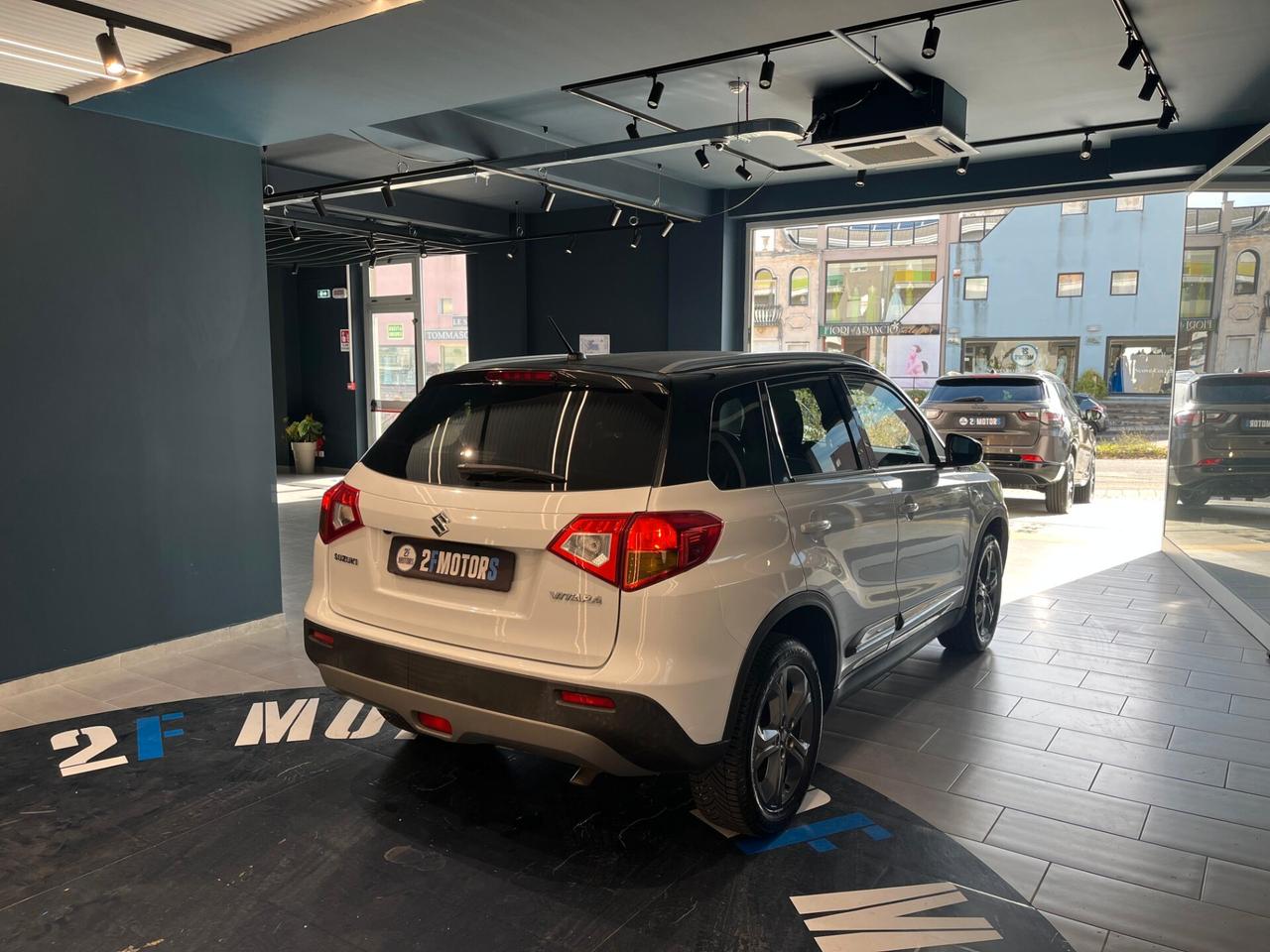 Suzuki Vitara 1.6 DDiS V-Top S&S 2wd