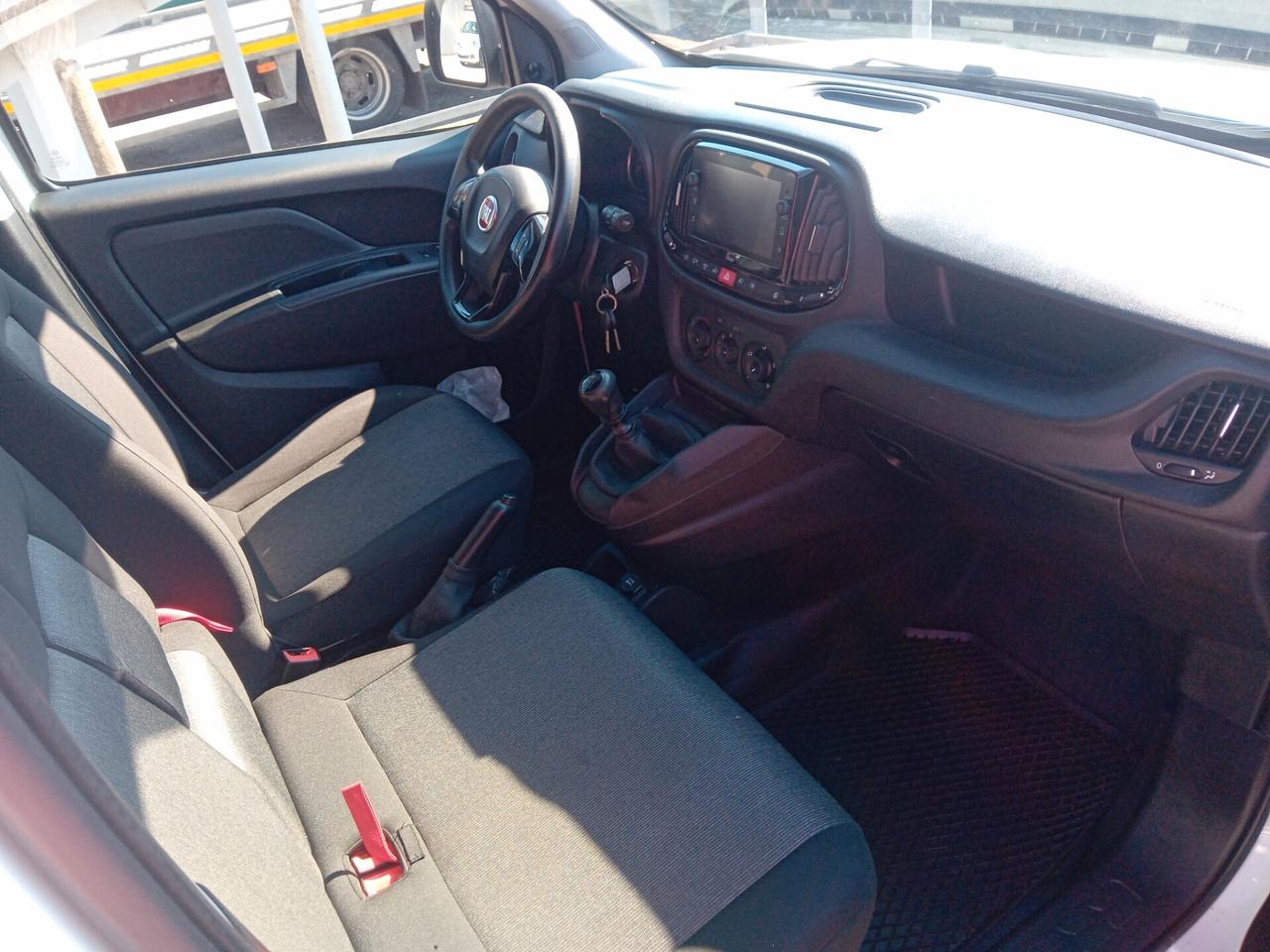 Fiat Doblò 1.6 Mjet 105 3 Posti - 2022