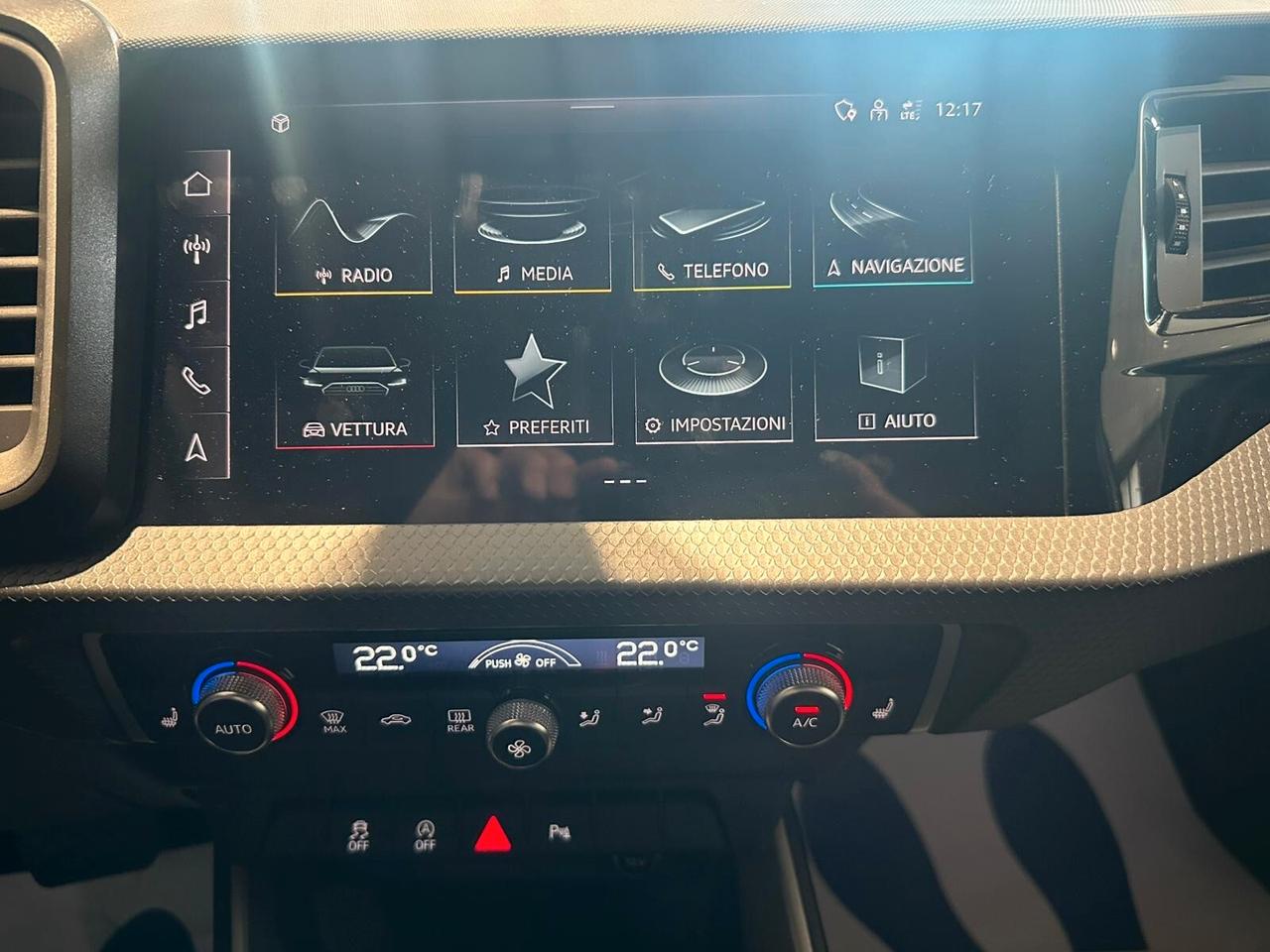 Audi A1 allstreet 30 TFSI S tronic Identity Contrast