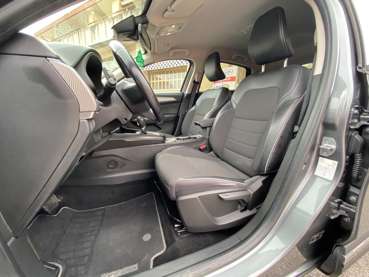 Renault Arkana Hybrid E-Tech 145 CV Intens