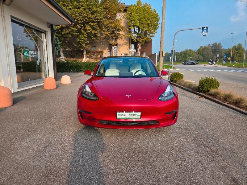 TESLA Model 3 Model 3 Long Range AWD Performance