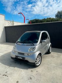 Smart ForTwo 700 coupé pure (45 kW)