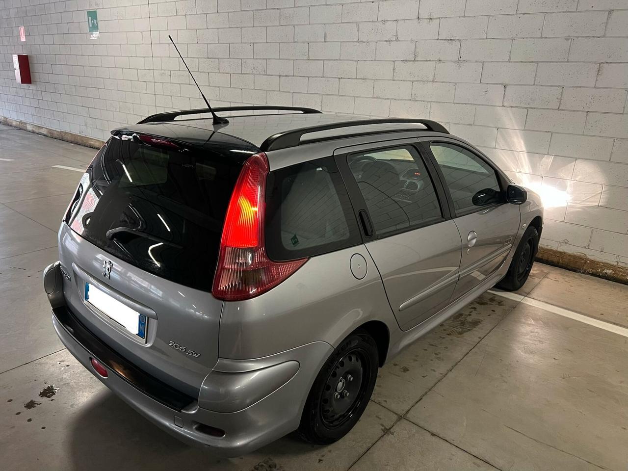 Peugeot 207 1.6 VTi 120CV aut. SW XS Ciel