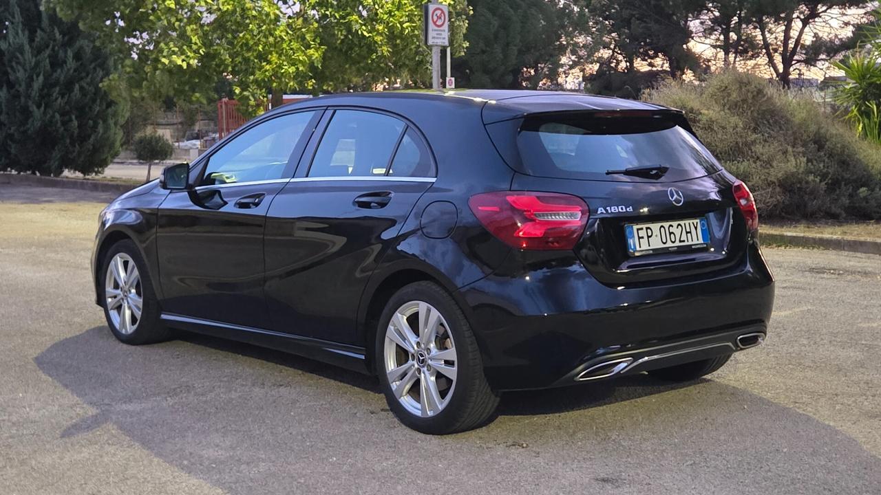 Mercedes-benz A 180 d Premium